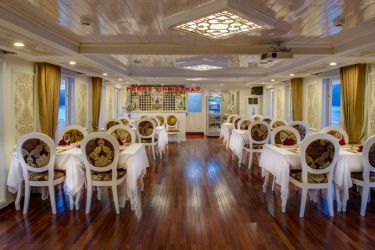 Signature Royal Cruise