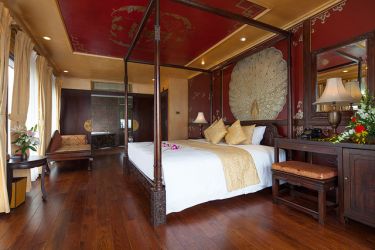 Halong Violet Cruise