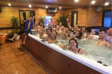 Oasis Bay Party Cruise