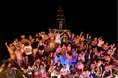 Oasis Bay Party Cruise