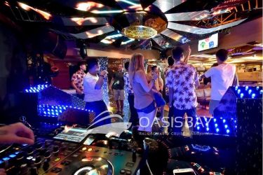 Oasis Bay Party Cruise