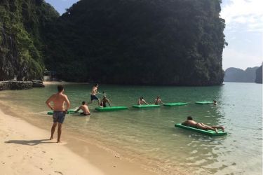 Oasis Bay Party Cruise