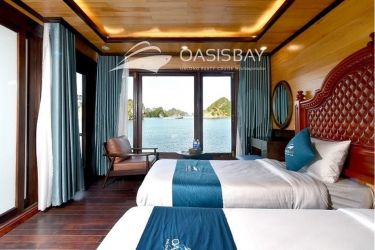 Oasis Bay Party Cruise