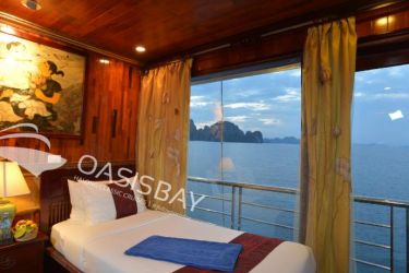 Oasis Bay Classic Cruise