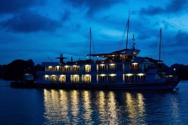 Mila cruise (Luxury Pelican Cruise)