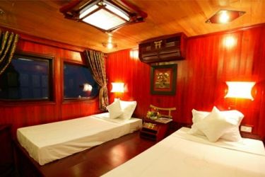 Prince Junk(2,3,4 cabins)