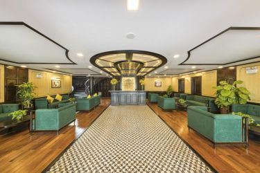 La Regina Legend Cruise