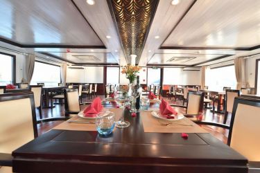 Sapphire Cruise Halong