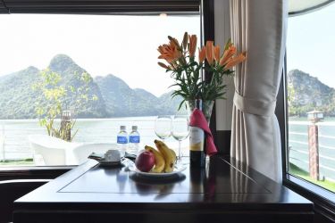 Sapphire Cruise Halong