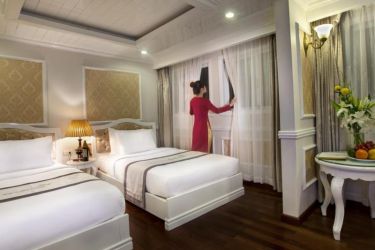 Halong Signature Cruise