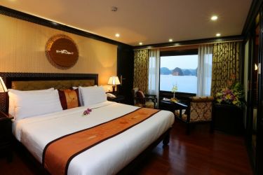Halong Starlight Cruise