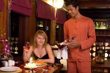 Valentine Premium 2 cabins