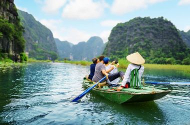Ninh Binh Luxury tour one day