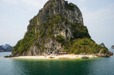 Hon Co Island (Grass island)