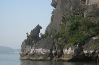 Stone dog Islet