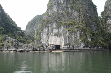 Ho Dong Tien (Fairy Lake Cave)