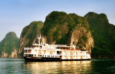 Halong Emeraude Cruise