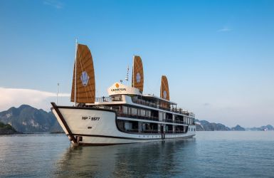 Genesis Luxury Regal Cruise