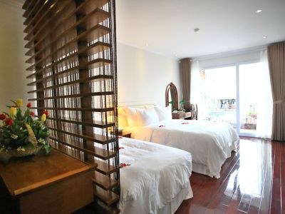 Family suite private balcony