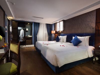 Executive Twin window