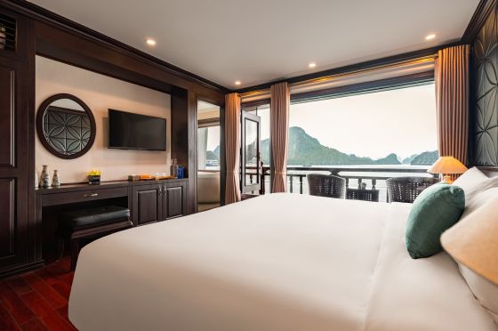 Junior Suites PRIVATE BALCONY 1st floor