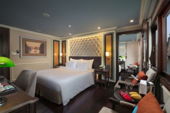 FAMILY CONNECTING SUITE - 2nd floor