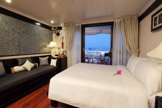 AU CO Suite - Private Terrace