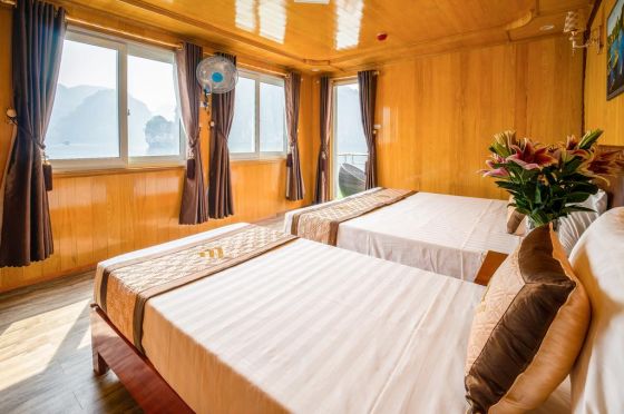 Double/Twin - 2nd floor - private balcony