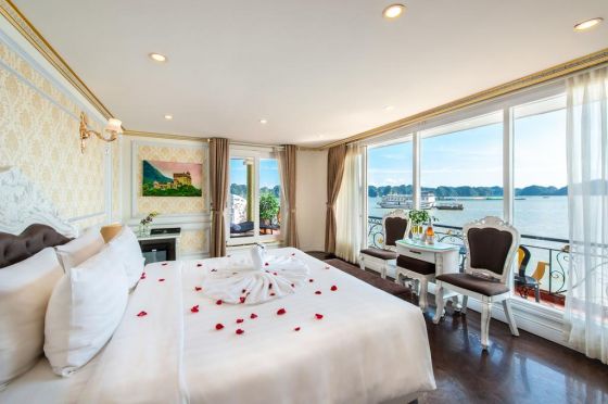 VIP Suite- bathtub + jacuzzi - 2nd floor