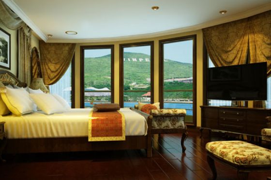 State (Nha Trang/ Da Lat ) Suite