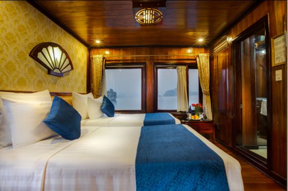 Premium twin bed - upper floor