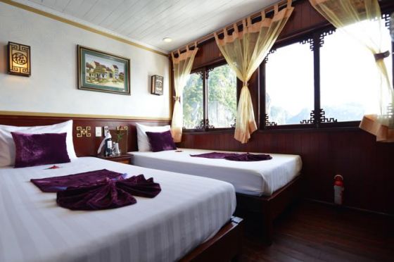 Deluxe Family Triple Cabin