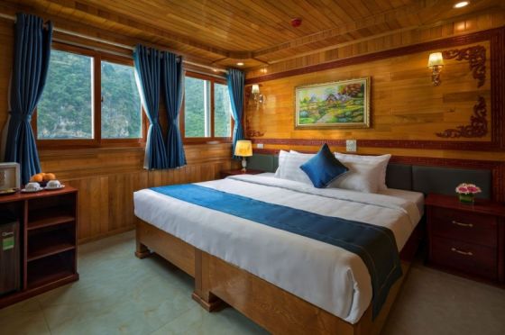 Double/twin bed-1st floor