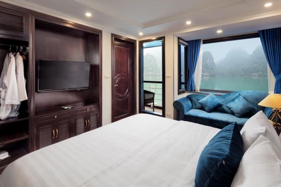 Executive Suite balcony-2nd floor