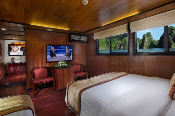 Family Triple Ocean View cabin