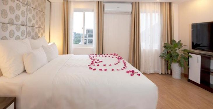 Rising Dragon Villa Hotel