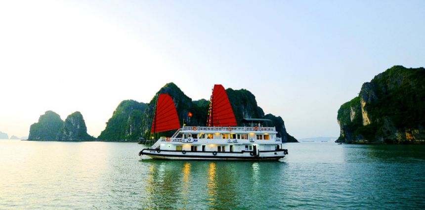 Halong budget cruises