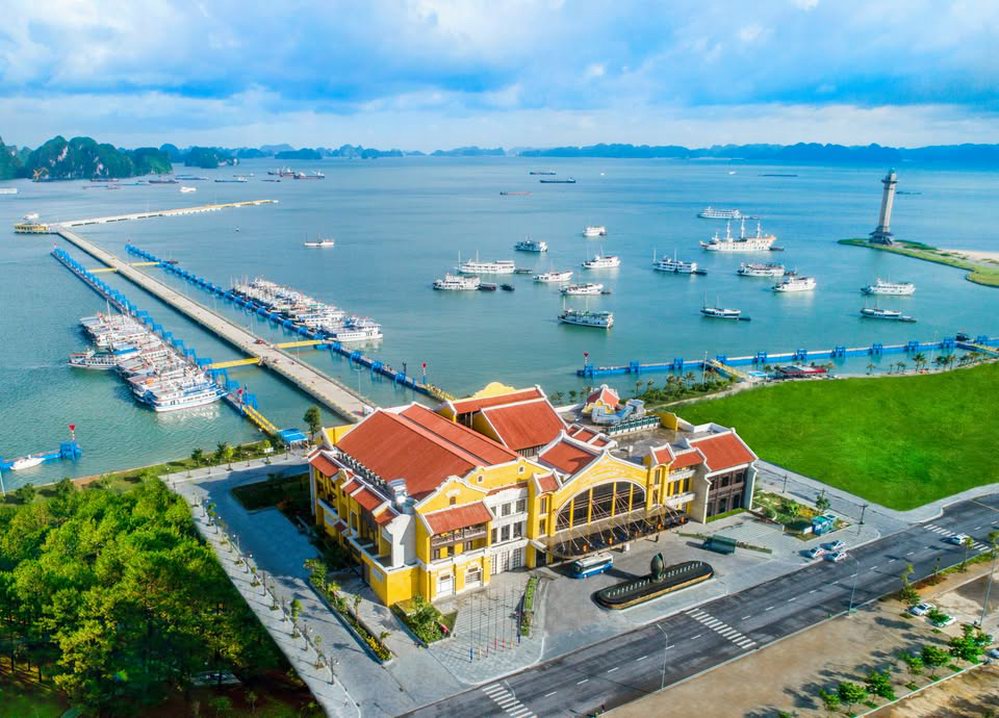 Halong International Cruise Port help boost tourism